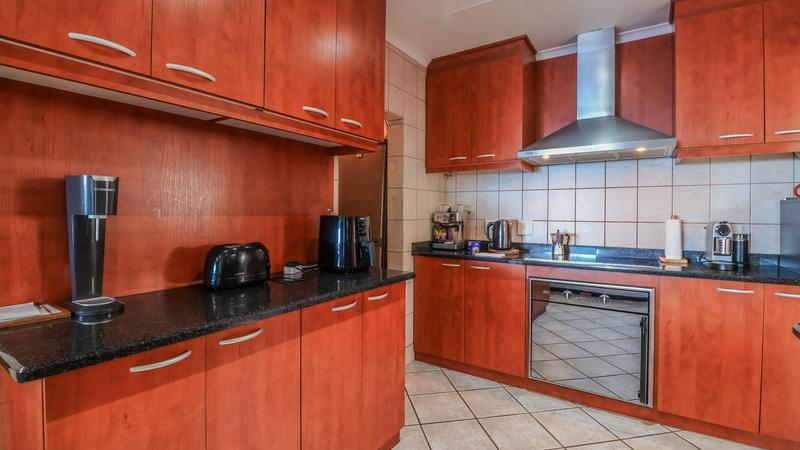 5 Bedroom Property for Sale in Dana Bay Western Cape